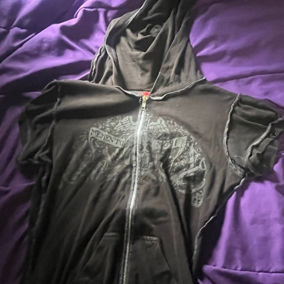 Serious Brand Mall Goth Hoodie Zip Up Shirt Y2K Hot Topic - Picture 1 of 6